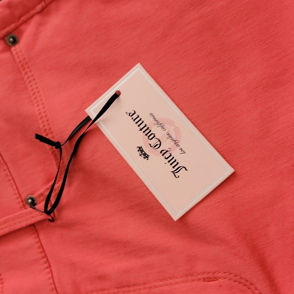 Juicy Couture shorts - Picture 2 of 9